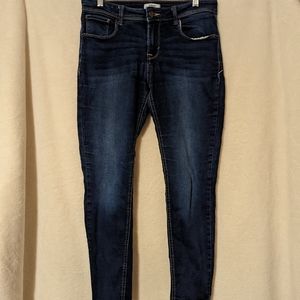 Kenzie skinny jeans - size 6